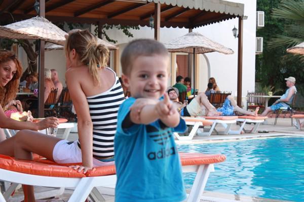Alta Park Hotel Bodrum ภายนอก รูปภาพ